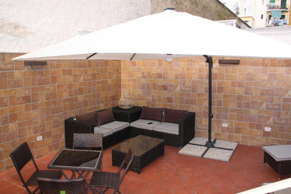 Residenza Suarez Bed & Breakfast Naples Exterior photo