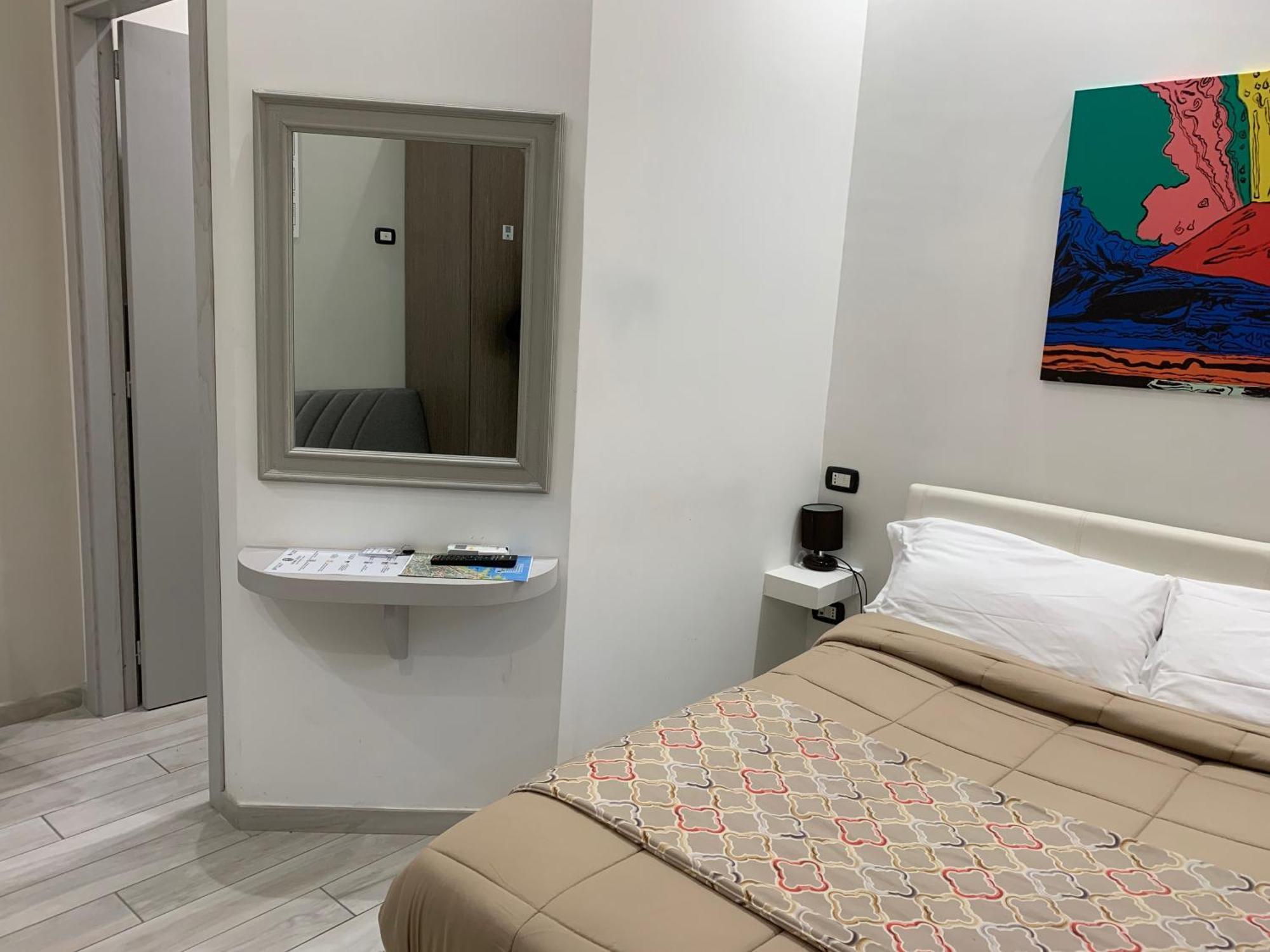 Residenza Suarez Bed & Breakfast Naples Exterior photo