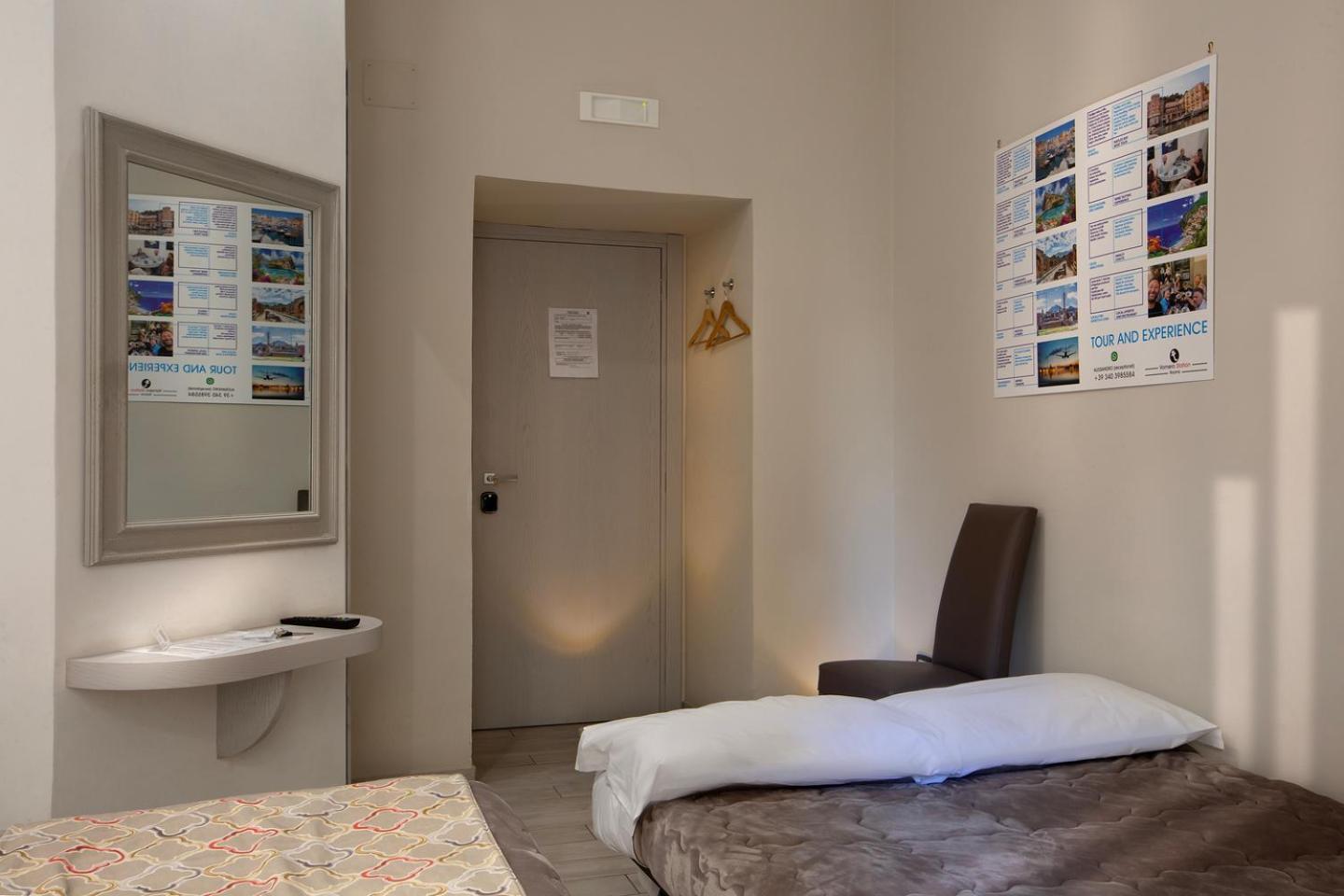 Residenza Suarez Bed & Breakfast Naples Exterior photo
